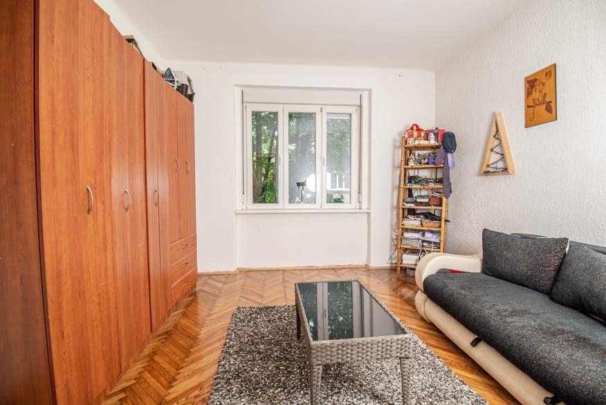 Квартира, 1033 м², 256 000$ — FAKTOR